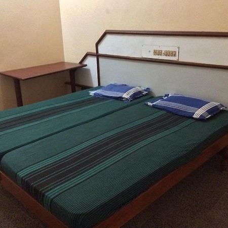 Sakthi Lodge Dharapuram Dış mekan fotoğraf